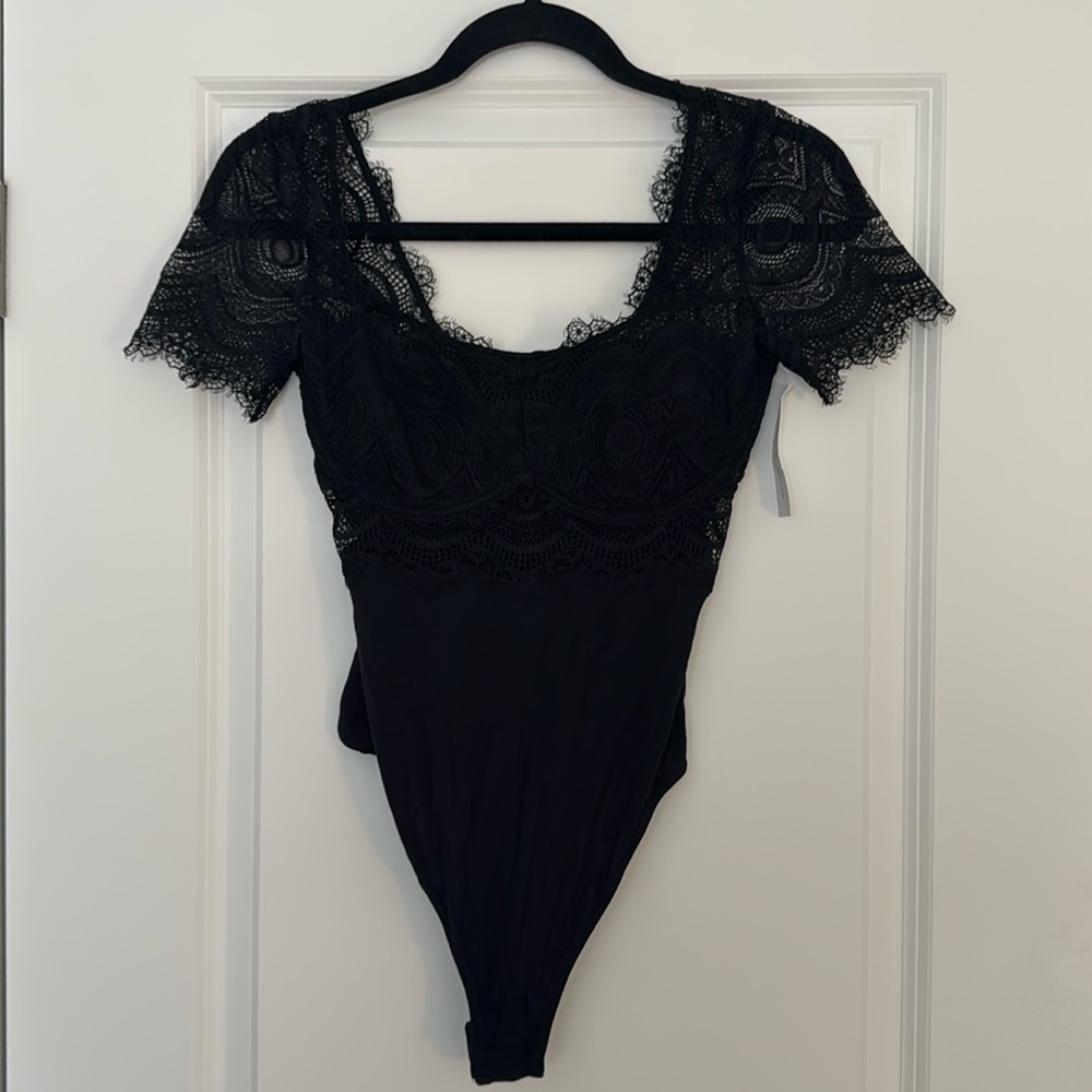 Sexy & Feminine Lace Bodysuit